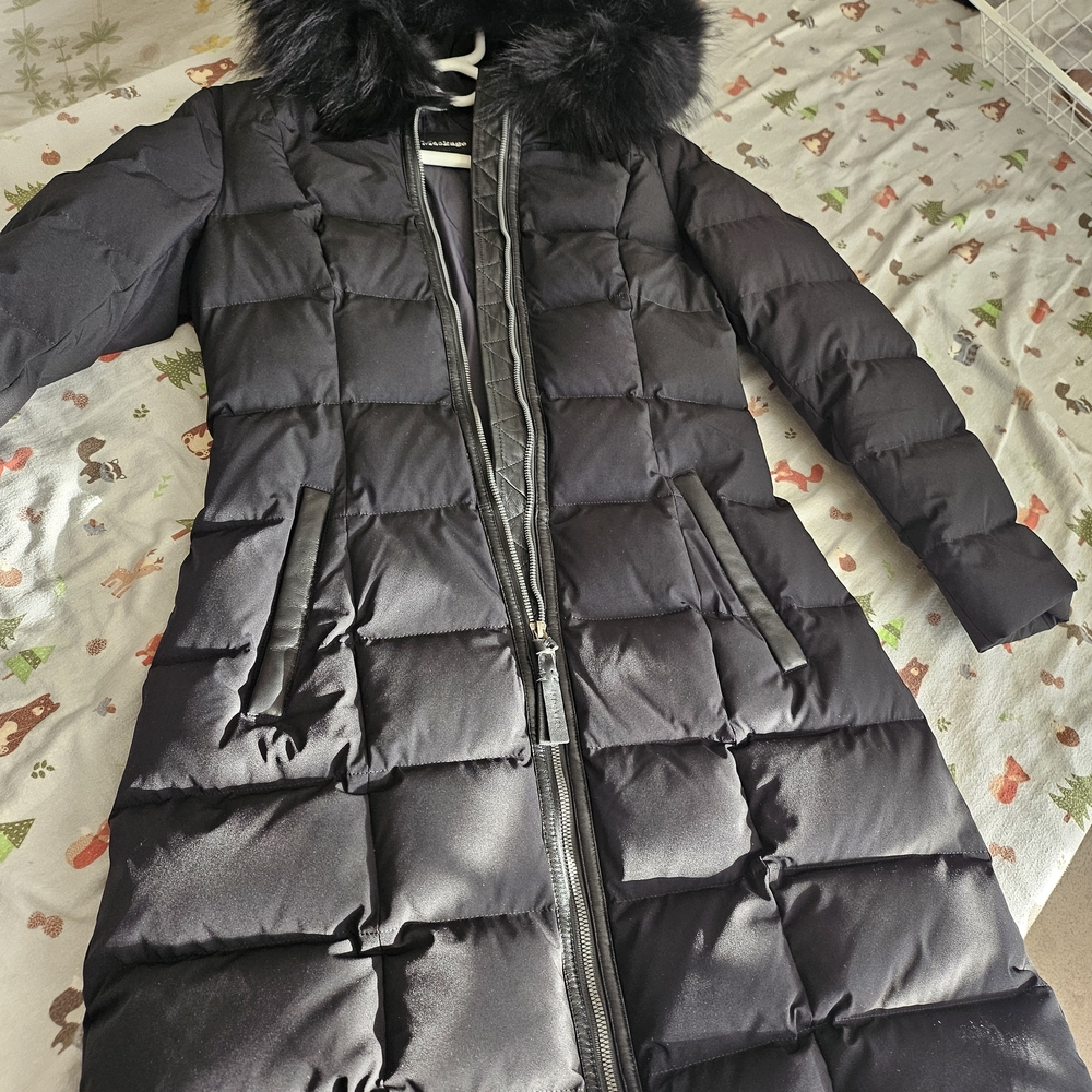 Mackage Midnight Black Puffer Jacket - Picture 4 of 8